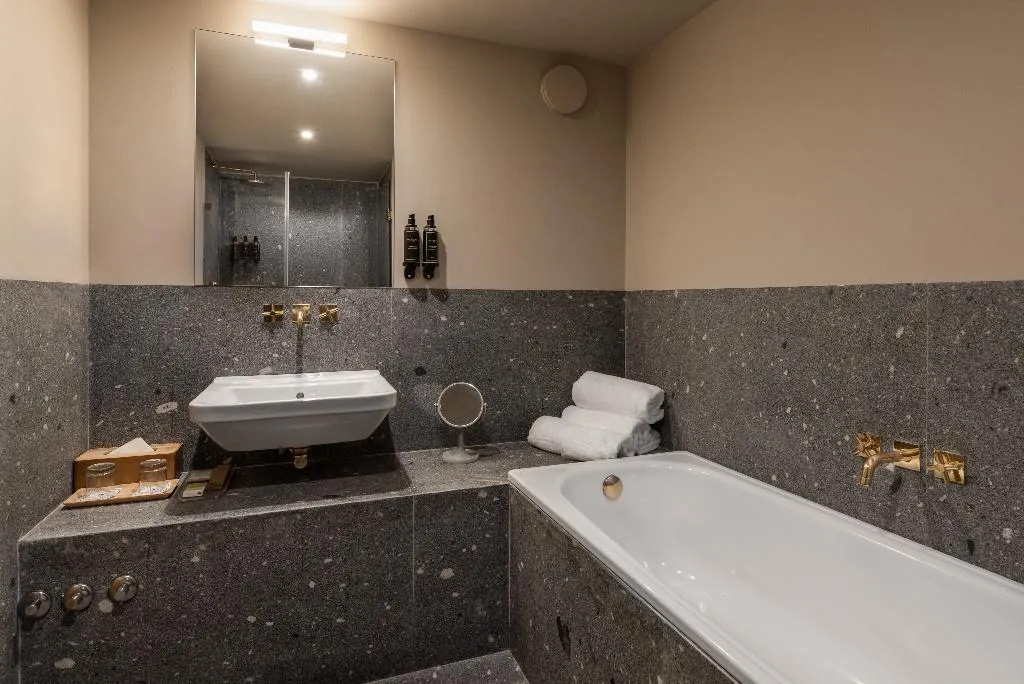 TWIN COMFORT Room, Eurostars Santa Luzia, Porto