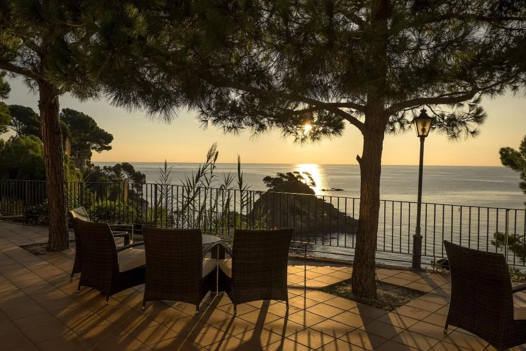 DOUBLE SUPERIOR SEA VIEW Room, Park Hotel San Jorge, Costa Brava