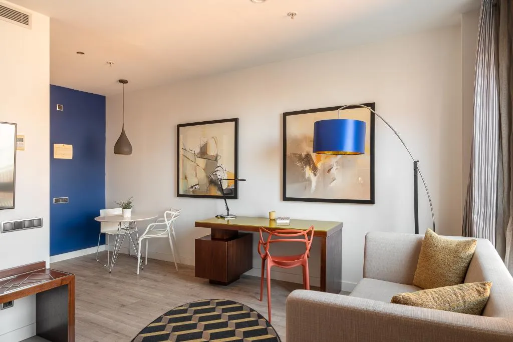 STUDIO STANDARD Room, Naitly Barcelona Poblenou, Barcelona