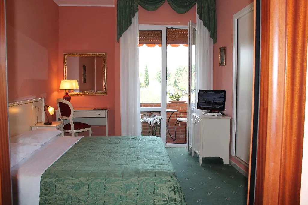 DOUBLE SUPERIOR WITH BALCONY Room, Albergo Monna Lisa, Florence
