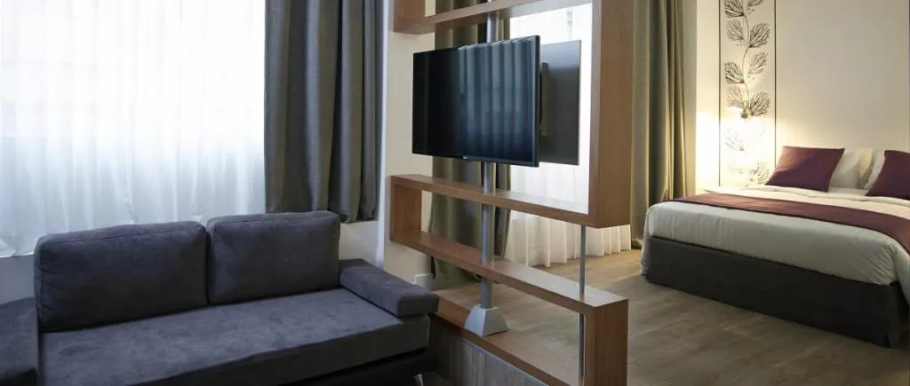 FAMILY ROOM STANDARD Room, Amazon Hotel, Athens