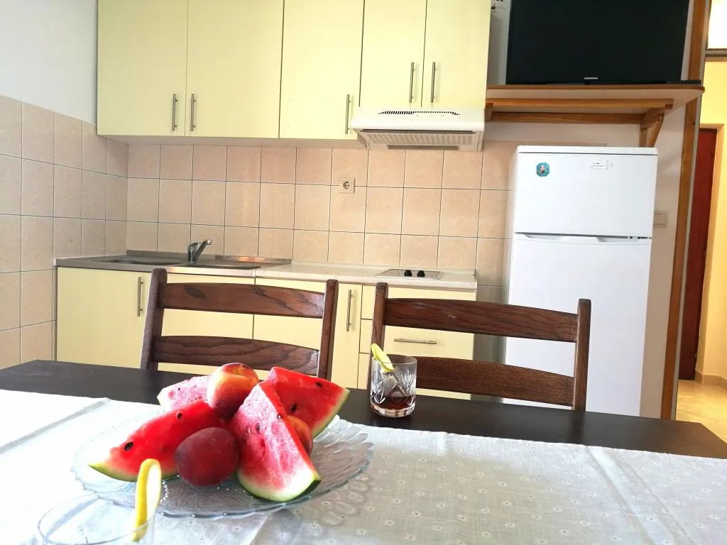 APARTMENT CAPACITY 4 Room, Apartments Jure, Split