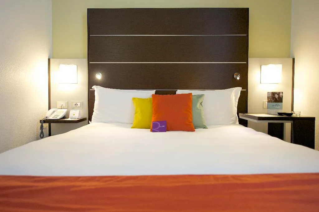 Double or Twin STANDARD Room, Mercure Napoli Centro Angioino, Naples