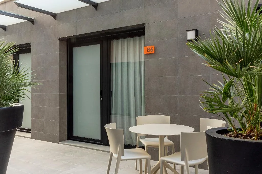 APARTMENT EXECUTIVE Room, Europa Apartments, Barcelona