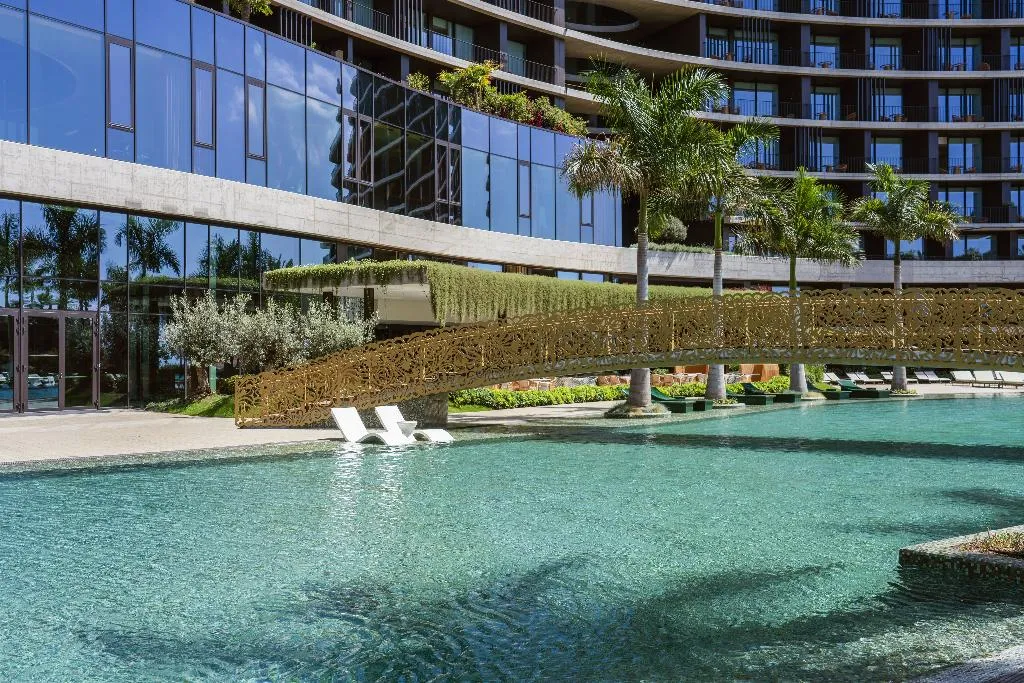 Pool, Savoy Palace The Leading Hotels of the World, Madeira