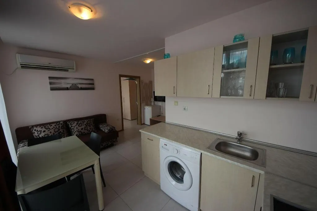 Room, Menada Grand Kamelia Apartments, Bourgas
