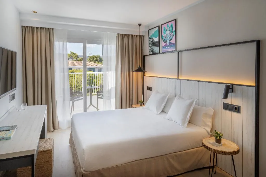 DOUBLE SINGLE USE STANDARD Room, Hotel Florida Magaluf Only Adults, Majorca