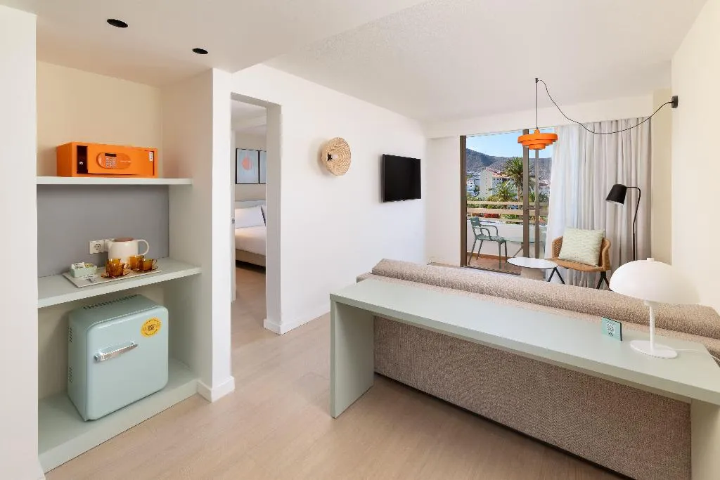 Double or Twin GUEST ROOM Room, Sol Arona Tenerife, Tenerife