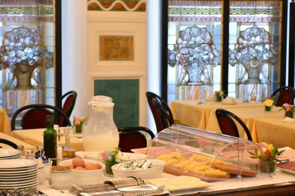 Restaurant, Roma, Florence