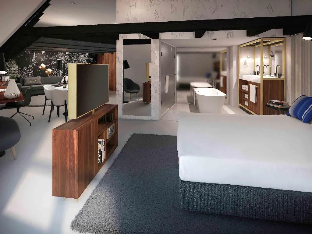 SUITE DELUXE KING BED Room, Ink Hotel Amsterdam - MGallery Collection, Amsterdam