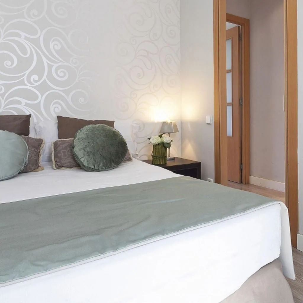 DOUBLE CAPACITY 6 Room, Grandom Suites, Barcelona