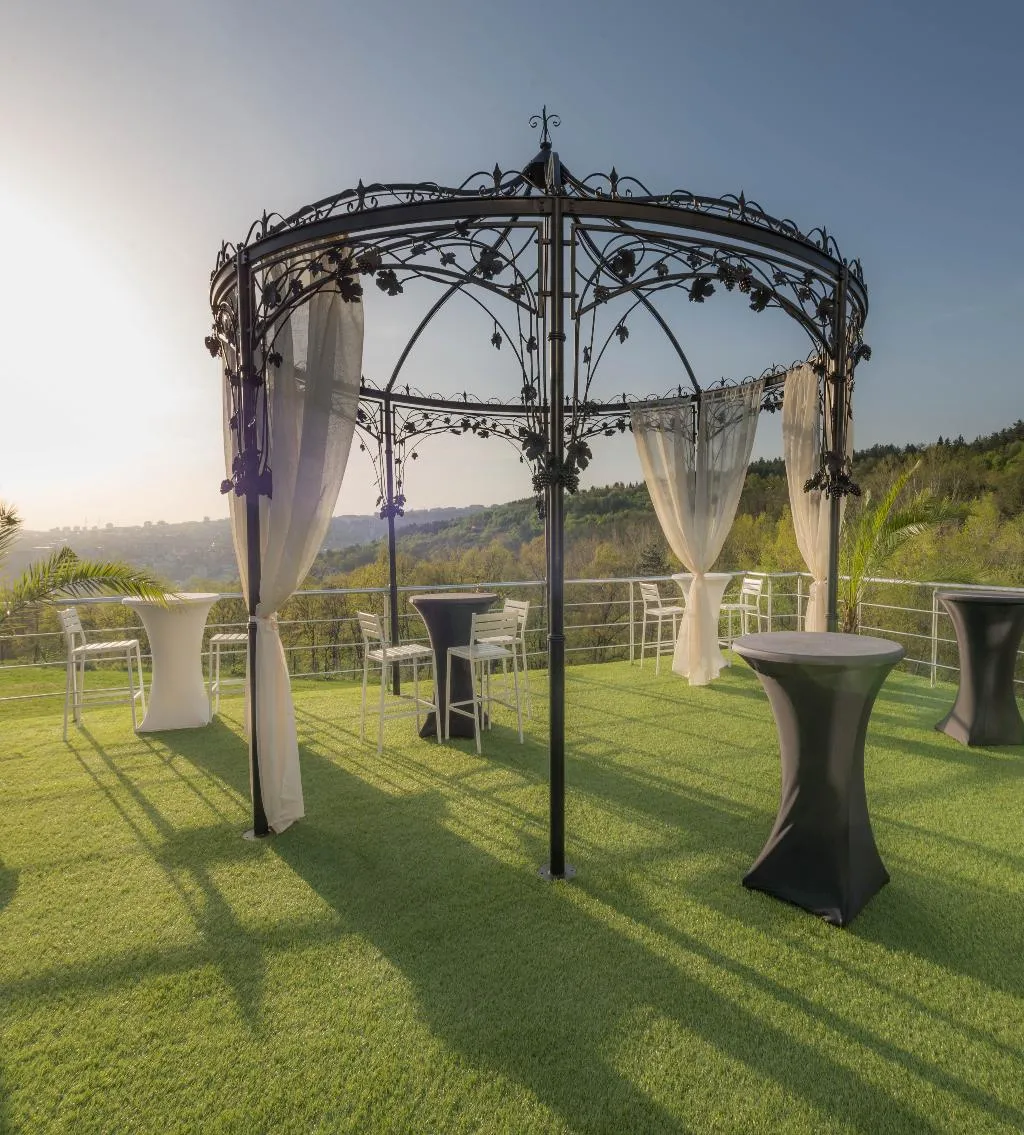 Terrace, Park Hotel Raya Garden, Varna