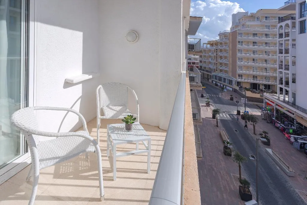 DOUBLE SINGLE USE WITH BALCONY Room, JS Sol Can Picafort, Majorca