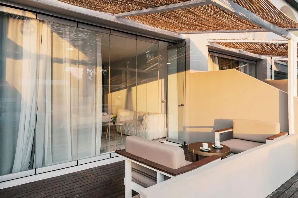 Room, Bamboo Suites, Rhodes
