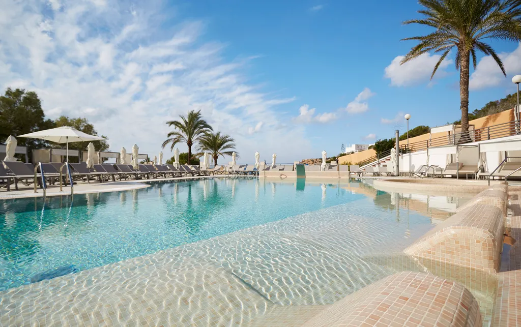 Pool, Insotel Tarida Beach Resort & SPA, Ibiza