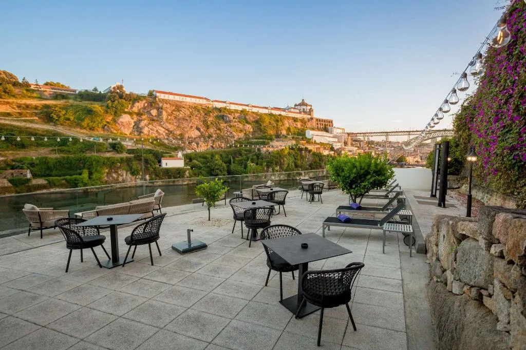 Terrace, Eurostars Porto Douro, Porto