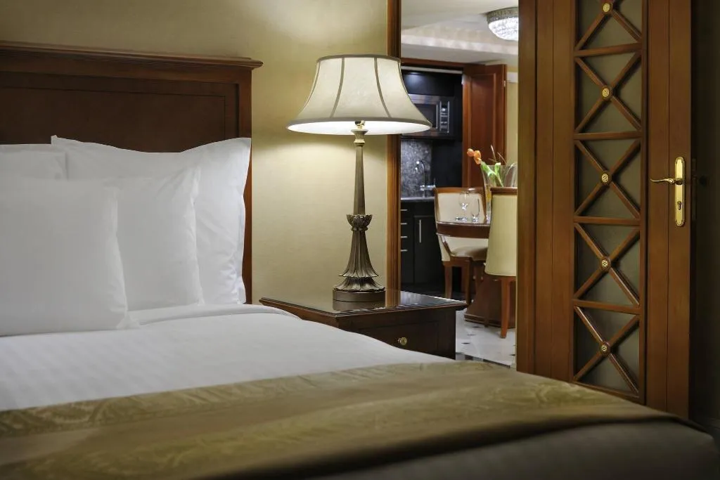 SUITE KING SIZE BED Room, Cairo Marriott hotel & Omar Khayyam Casino, Cairo