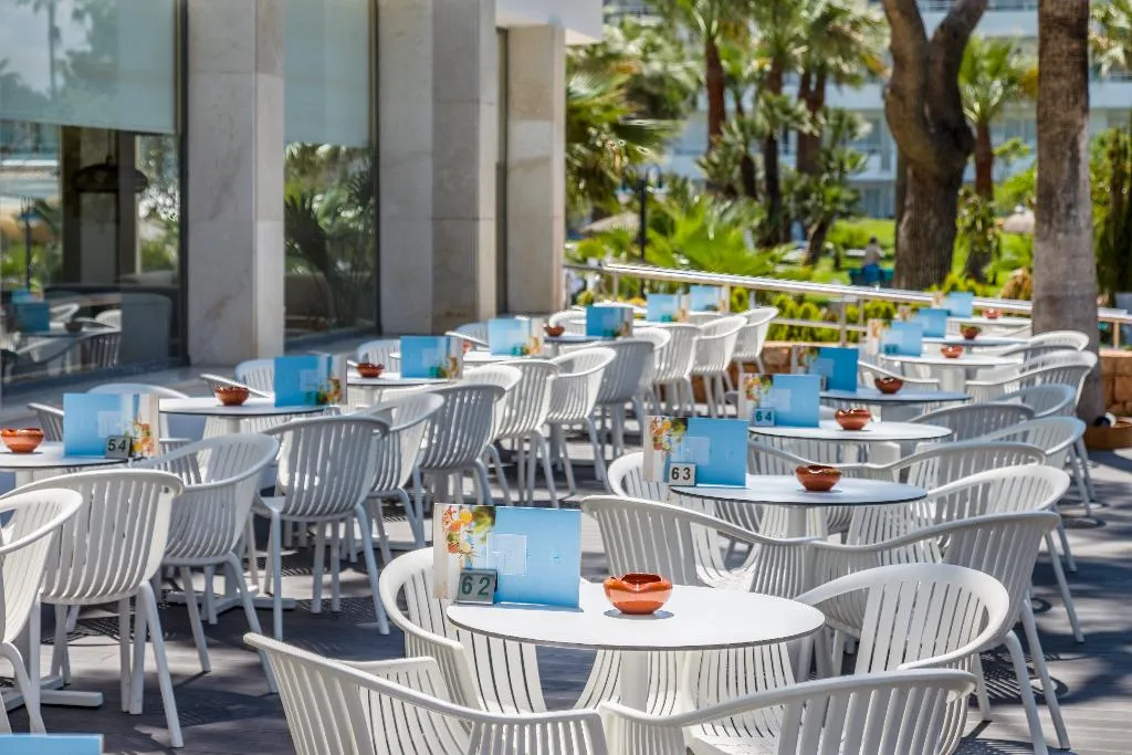 Terrace, Playa Esperanza Suites, Majorca