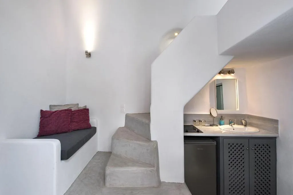 Room, Theodora Suites - Adults Only, Santorini