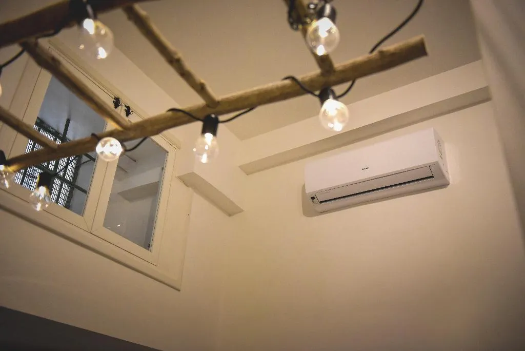 DOUBLE DELUXE Room, Elegant B&B Il Vicolo Storico, Naples