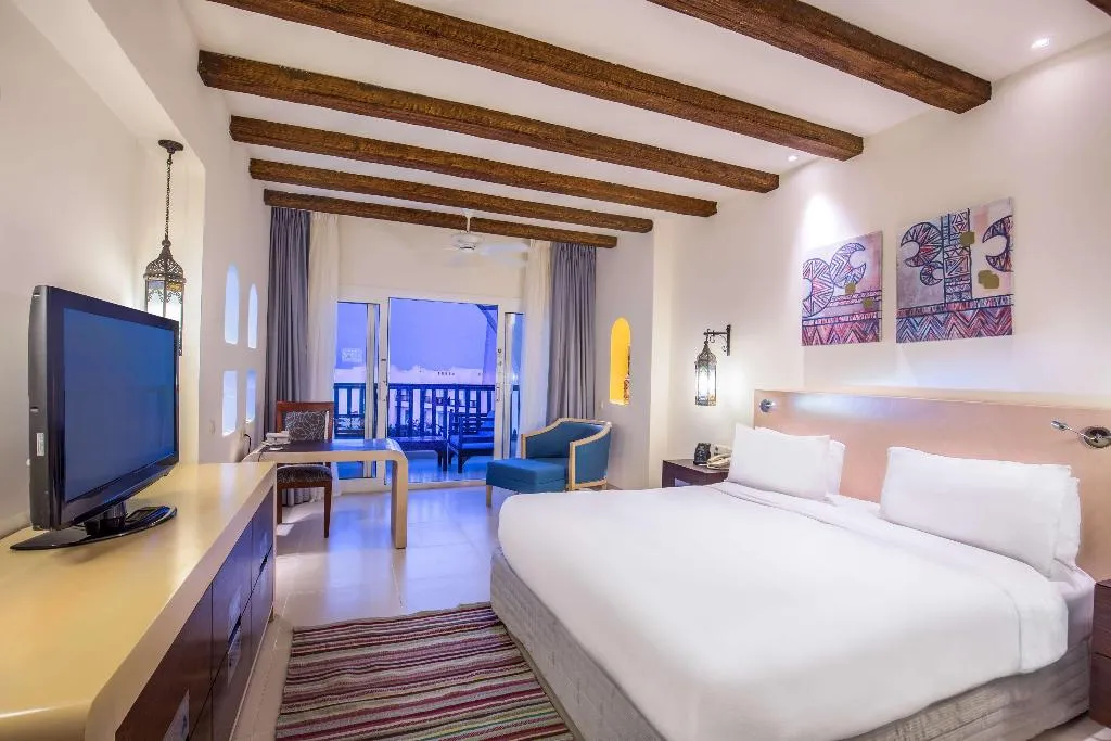 Room POOL VIEW Room, Hilton Marsa Alam Nubian Resort, Red Sea Riviera