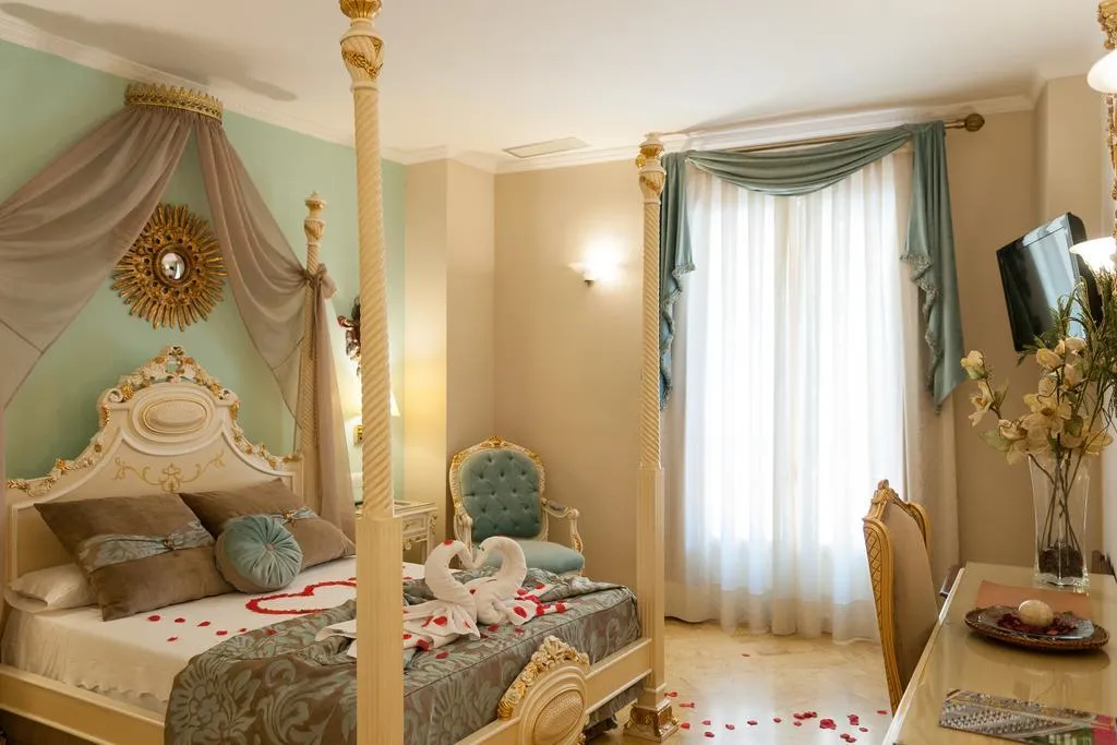 Double or Twin SUPERIOR Room, Adriano Hotel, Seville