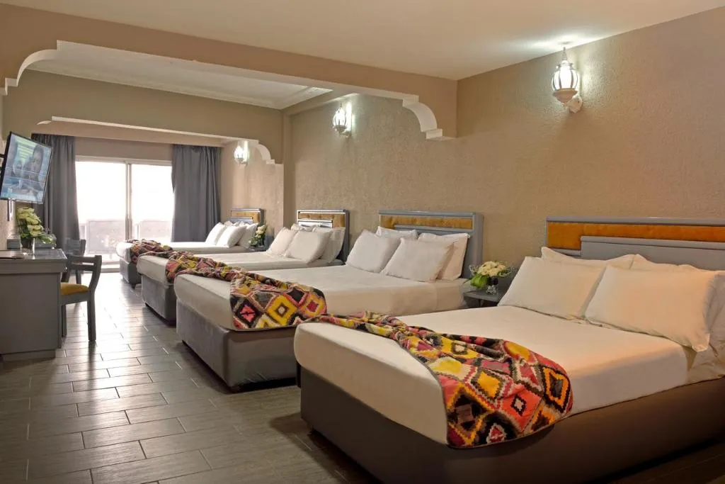 QUADRUPLE STANDARD Room, Hotel Rio, Casablanca