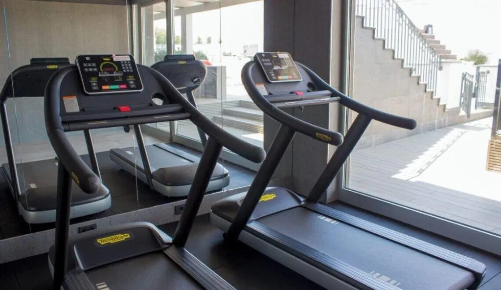 Sports and Entertainment, Resort Tre Fontane, Naples