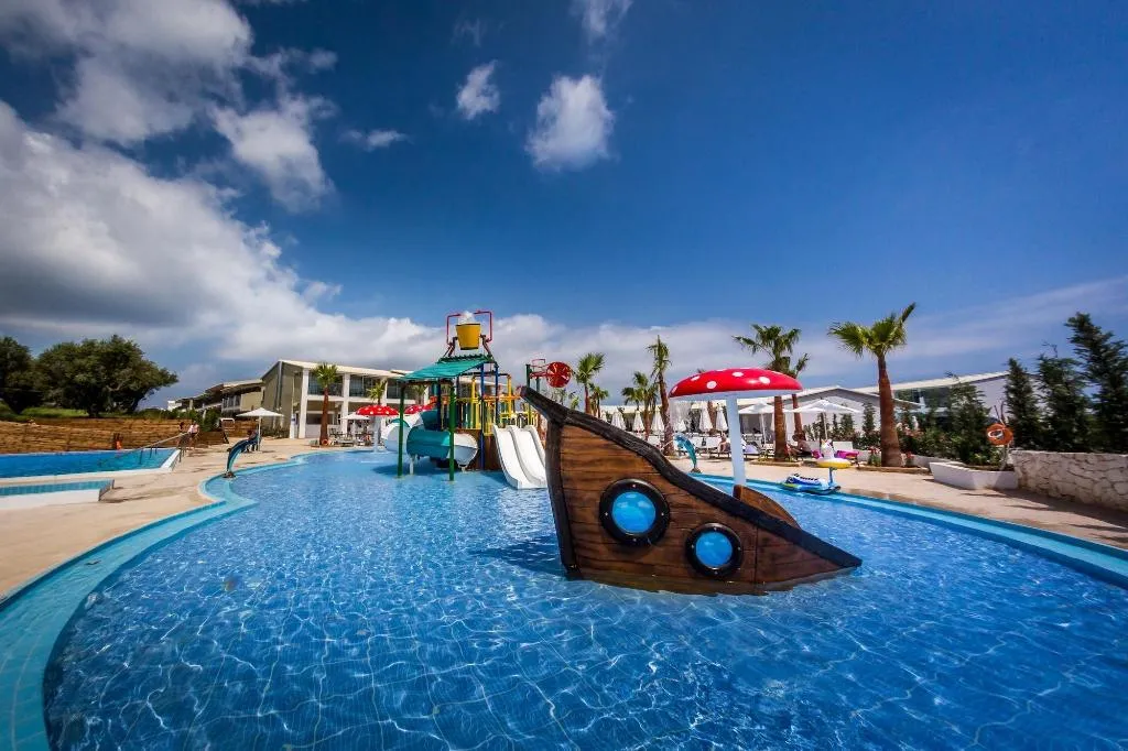 Sports and Entertainment, Caretta Paradise - All Inclusive, Zante