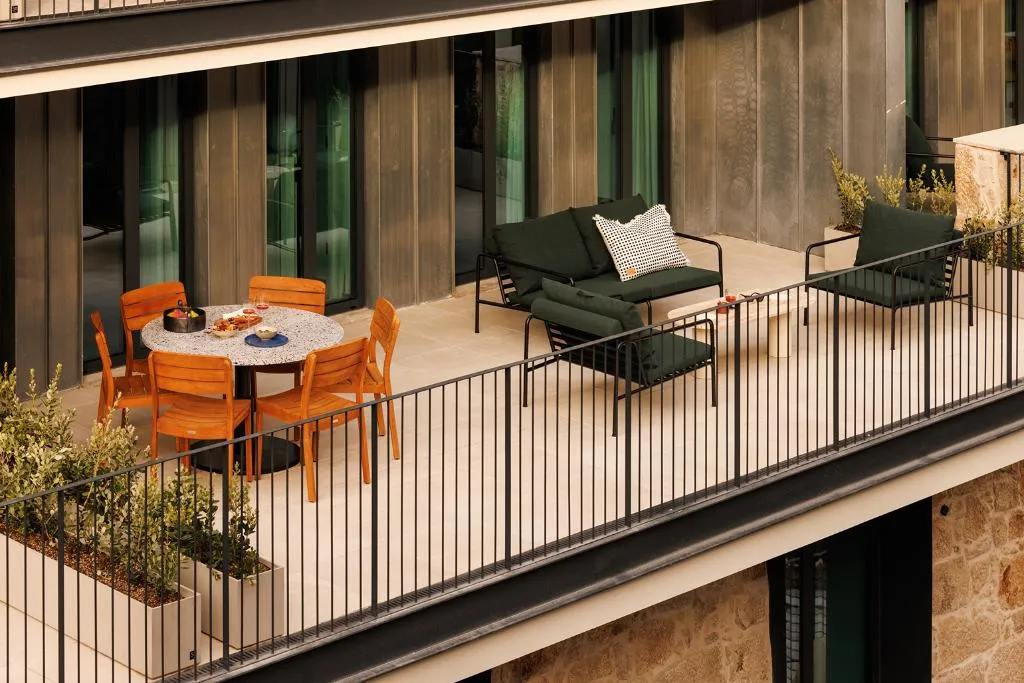 SUITE THREE BEDROOMS THREE BATHROOMS Room, The Rebello Hotel & Spa, Porto