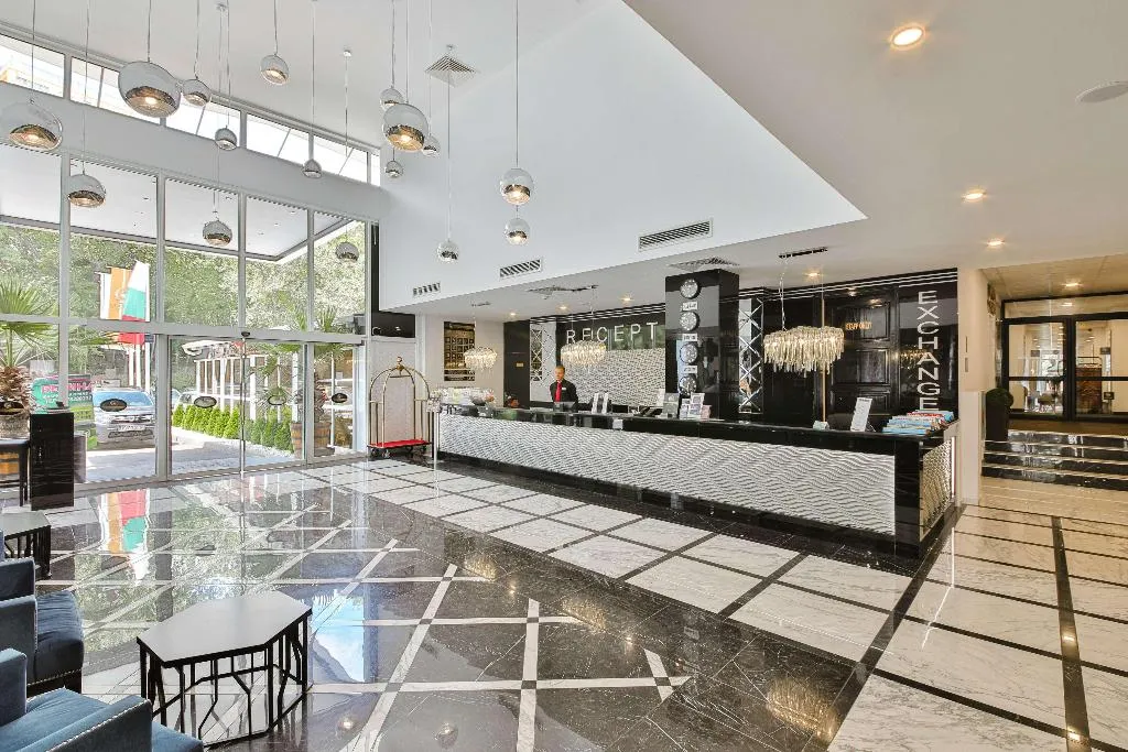 Lobby, Prestige Deluxe Hotel Aquapark Club, Varna