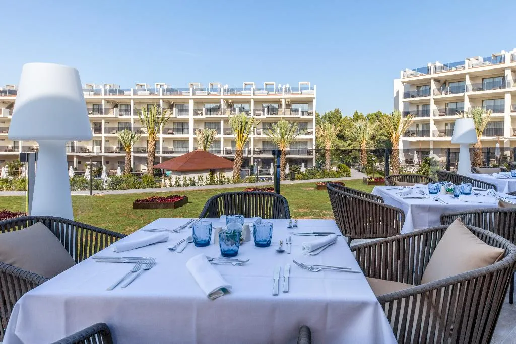 Restaurant, Zafiro Palace Palmanova, Majorca