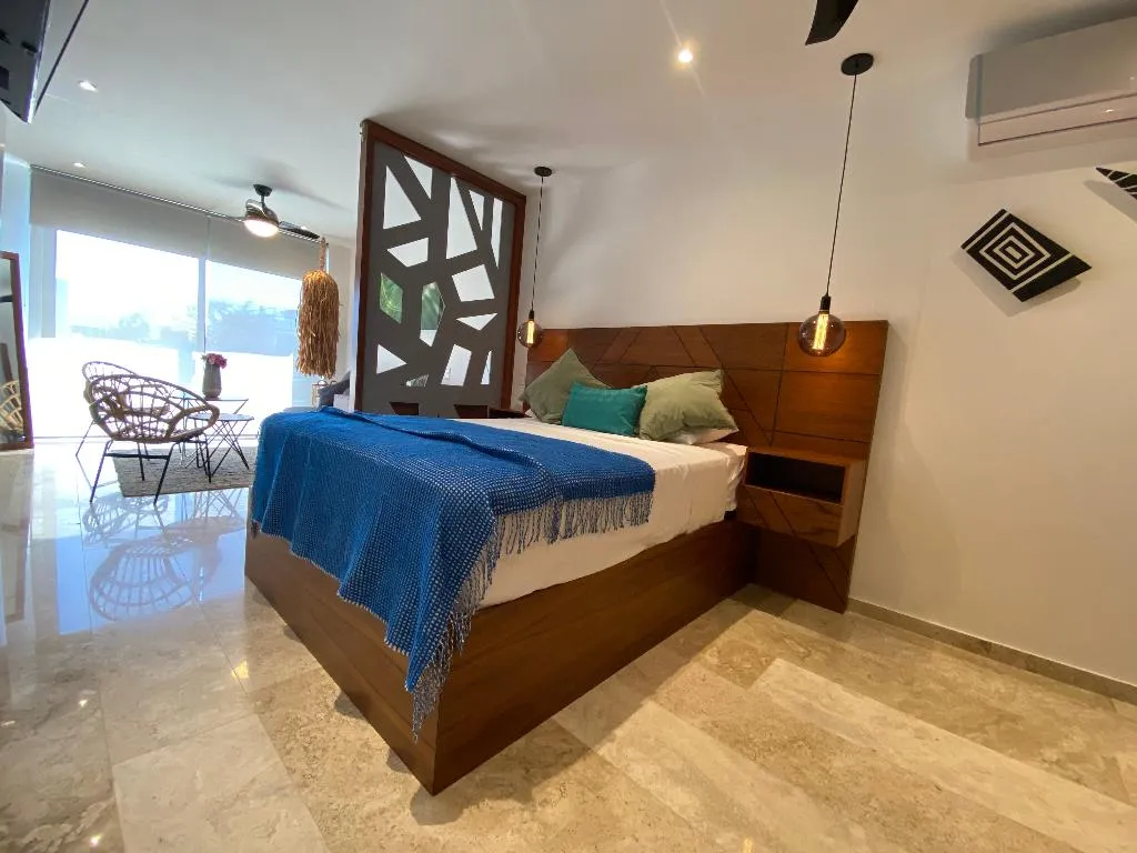 STUDIO BUSINESS Room, Emiliano 42 Condos Boutique, Playa Del Carmen