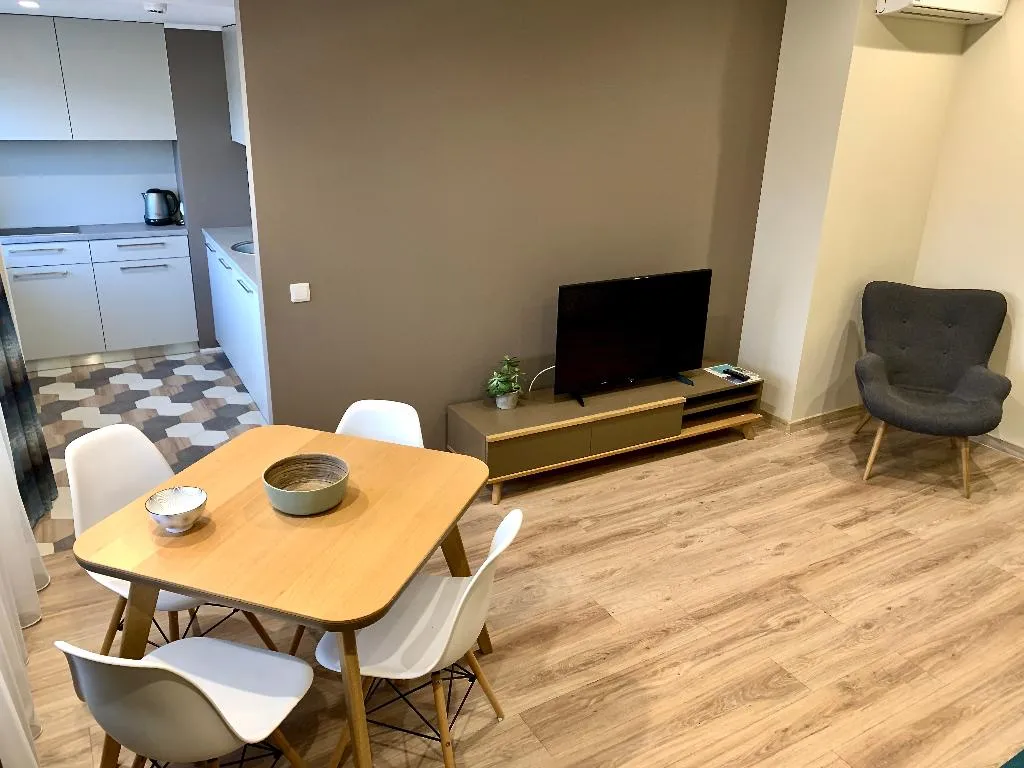 APARTMENT WITH BALCONY Room, Riga Lux Apartments - Ernesta, Riga