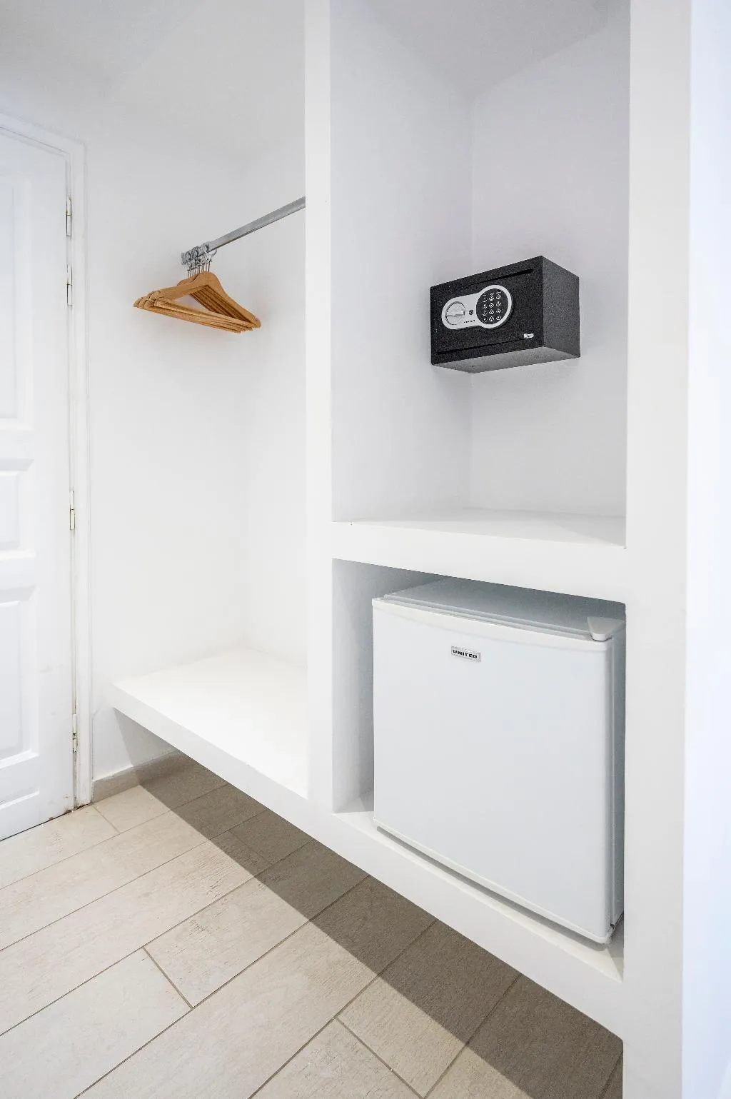 DOUBLE SUPERIOR Room, SMY Mediterranean White, Athens