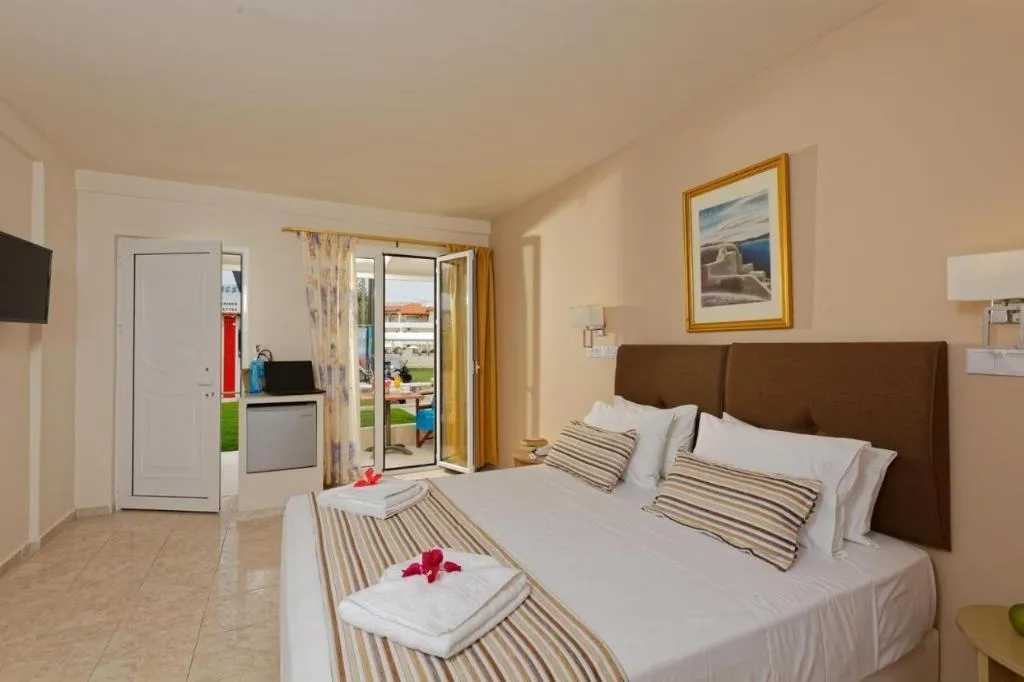 DOUBLE SUPERIOR Room, Malia Despina Apartments, Crete