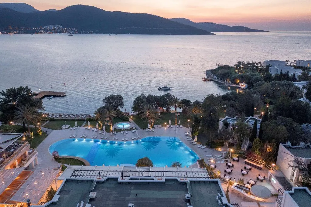 Pool, DoubleTree By Hilton Bodrum Isıl Club Resort, Bodrum