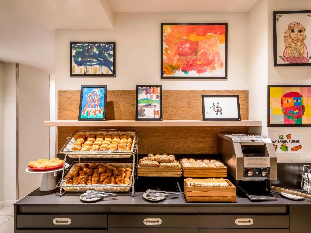 Restaurant, Ibis Styles Barcelona Centre, Barcelona