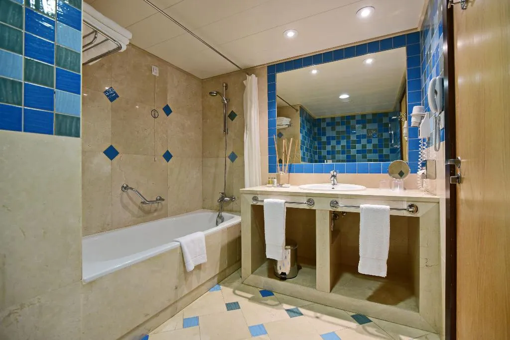 SUITE ONE BEDROOM Room, Grande Real Santa Eulalia Resort & Hotel Spa, Algarve