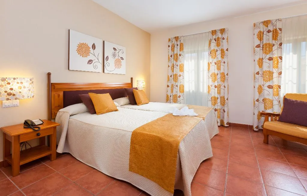 VILLA TWO BEDROOMS Room, GF Isabel, Tenerife