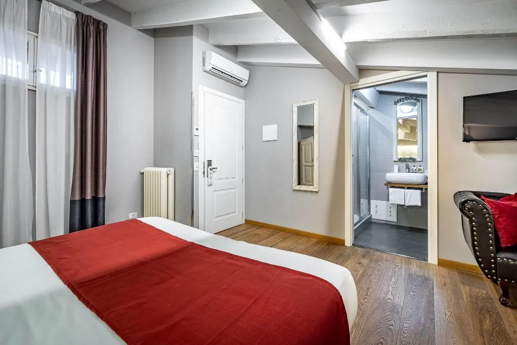 Room, Antico Centro Suites, Florence