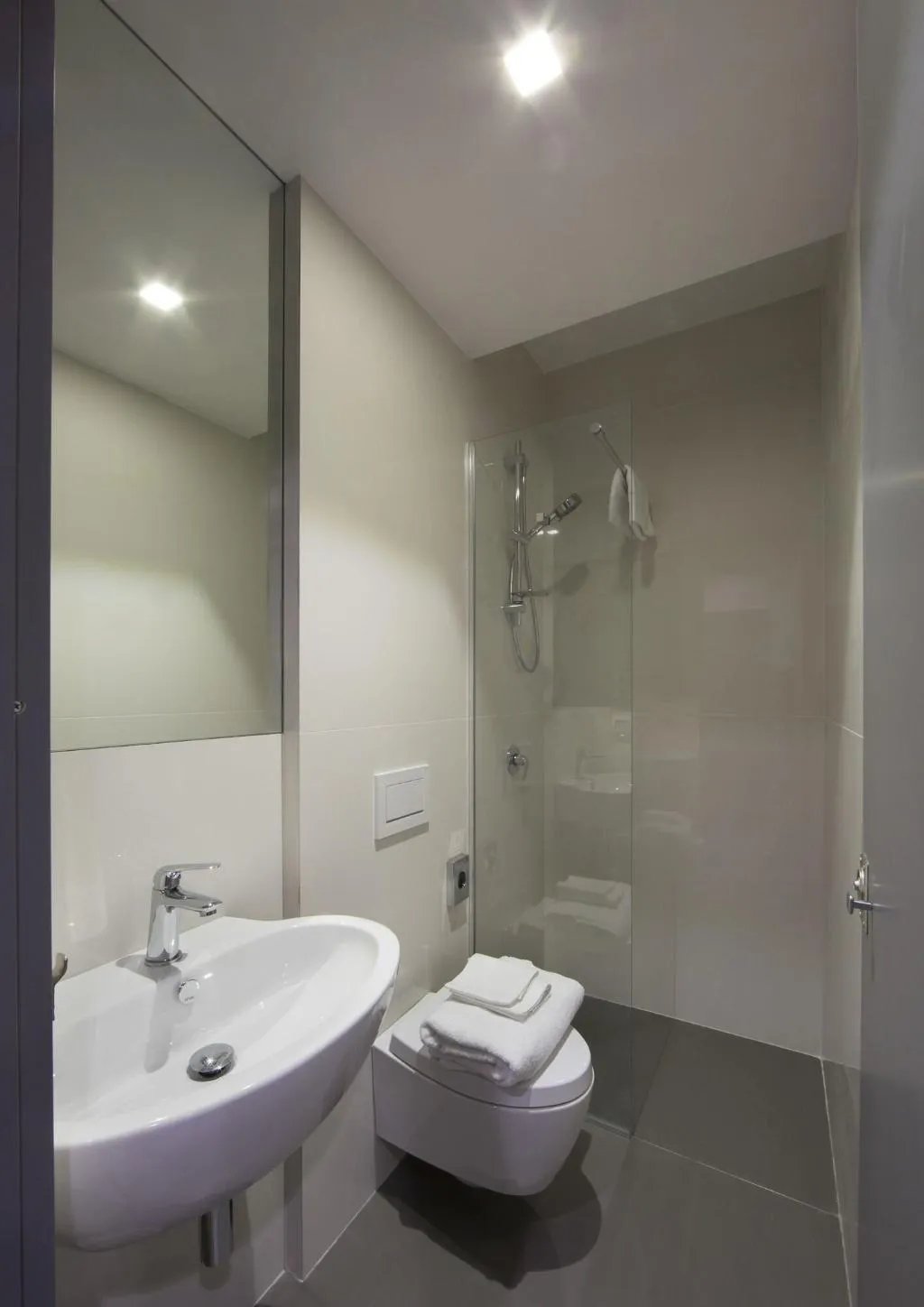 Room, Bed and Boarding - Hostel, Naples