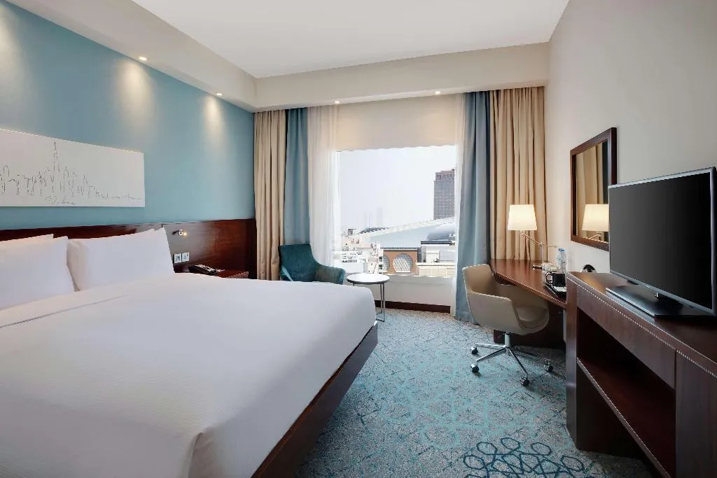 Room GUEST ROOM KING BED Room, Hampton by Hilton Dubai Al Barsha, Dubai