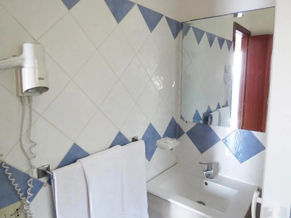 CHALET CAPACITY 3 Room, Baia Serena, Naples