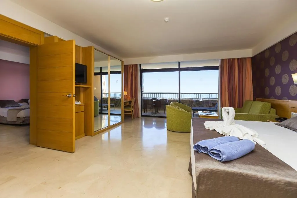 JUNIOR SUITE TWO BEDS Room, Gloria Palace Amadores Thalasso & Hotel, Gran Canaria