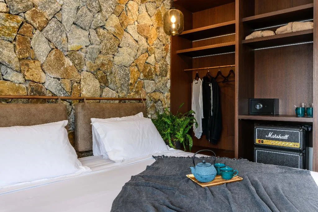 SUITE SEA VIEW WITH PRIVATE POOL Room, Charisma Hotel And Wellness Suites, Mykonos
