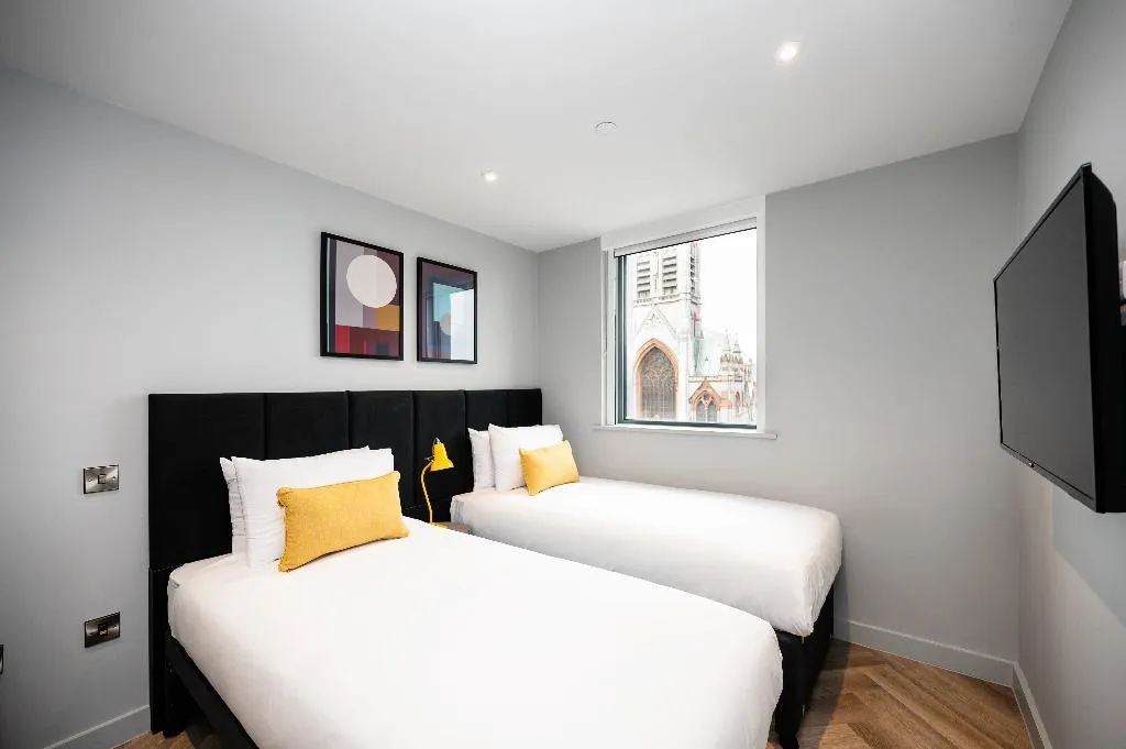 STUDIO CAPACITY 3 Room, Staycity Aparthotels Tivoli, Dublin