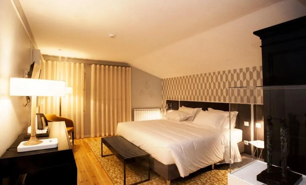 Room, In Porto Gallery Guesthouse, Porto