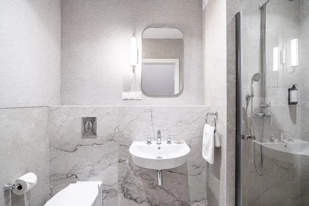 STUDIO SUPERIOR CITY VIEW Room, Venetian House Market Square Aparthotel, Krakow