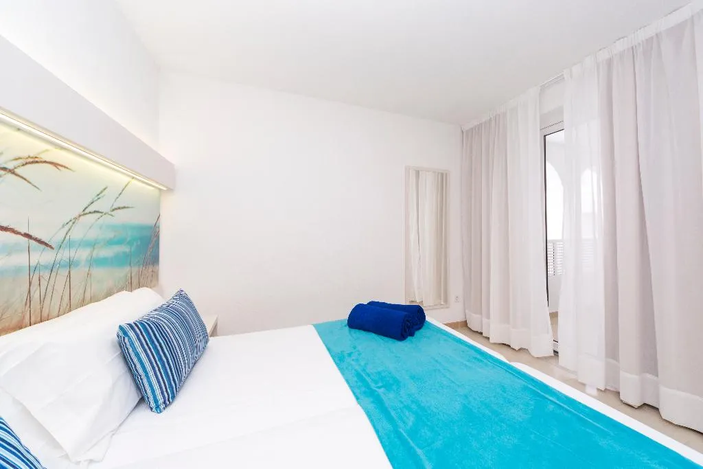 APARTMENT CAPACITY 1 Room, Apartamentos Globales Lord Nelson, Menorca